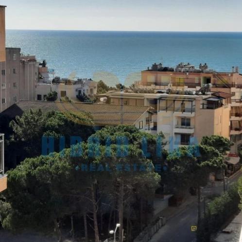 Shitet Apartamente 2+1 me pamje nga deti