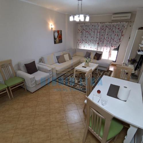 Shitet Apartamente 2+1 me pamje nga deti