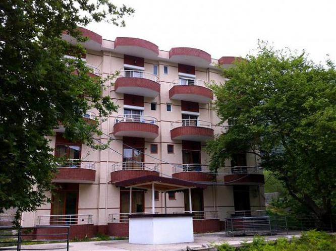 SESONAL ROOMS BUNEC 