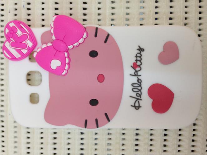 Aksesore te ndryshem per iphone dhe samsung