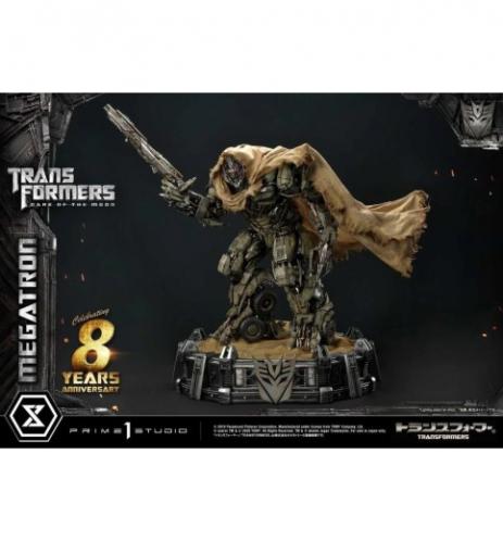 Transformers: Dark of the Moon Museum Masterline Megatron Statue
